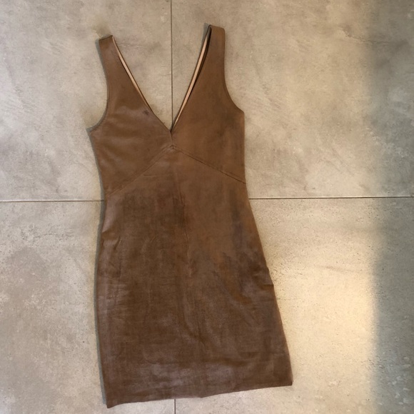 Aritzia suede dress - Picture 2 of 5